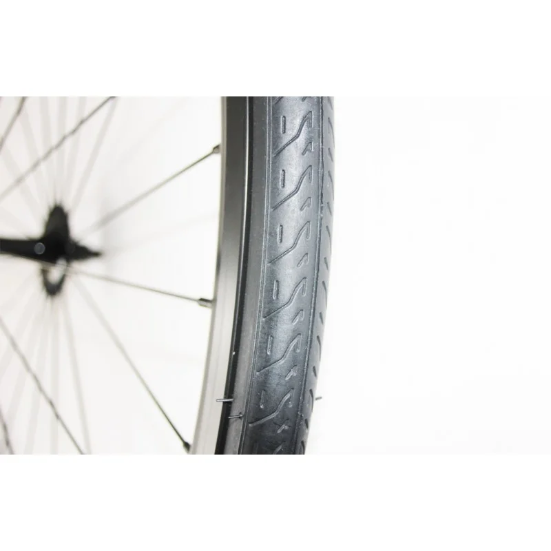 PNEU F44 REVOLTED 700c Blk 2 PNEU F44 REVOLTED 700c Blk – Image 2