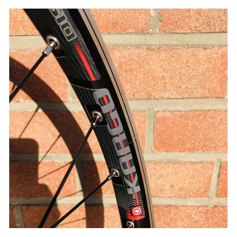 Roue Arrière Custom Bikelife X Collective 27.5 Pouces à Disk Noire - Wheeling Bike 9 Roue Arrière Custom Bikelife X Collective 27.5 Pouces à Disk Noire - Wheeling Bike – Image 9