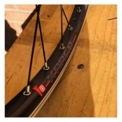 Roue Arrière Custom Bikelife X Collective 29 Pouces à Disk Noire - Wheeling Bike -France Vélo Soldes 2024 roue arriere custom bikelife x collective 29 pouces a disk noire wheeling bike 8