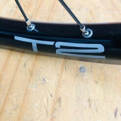 Roue Arrière Custom HALO X BLB 28-29 Pouces Noire - Fixie Freestyle 12 Roue Arrière Custom HALO X BLB 28-29 Pouces Noire - Fixie Freestyle -France Vélo Soldes 2024 roue arriere custom halo x blb 28 29 pouces noire fixie freestyle 2