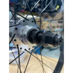 Roue Arrière GT 29" HERITAGE Noire-polie -France Vélo Soldes 2024 roue arriere gt 29 heritage noire polie 3