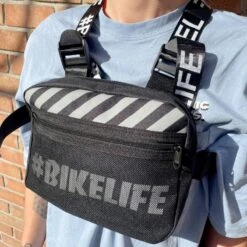 Sacoche BIKELIFE Chest Rig Noire -France Vélo Soldes 2024 sacoche bikelife chest rig noire 3