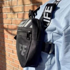 Sacoche BIKELIFE Chest Rig Noire -France Vélo Soldes 2024 sacoche bikelife chest rig noire 4