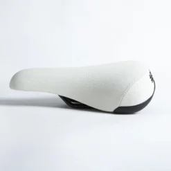 Selle BIKELIFE Grippie Blanche 6 Selle BIKELIFE Grippie Blanche -France Vélo Soldes 2024 selle bikelife grippie blanche 2